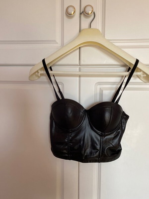 Leather top like new, black, one size