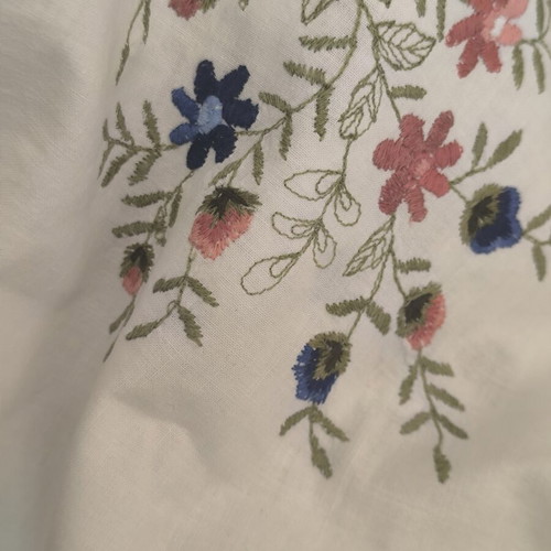 Cotton Tablecloth with Hand and Cut Embroidery, New, 105x100 cm