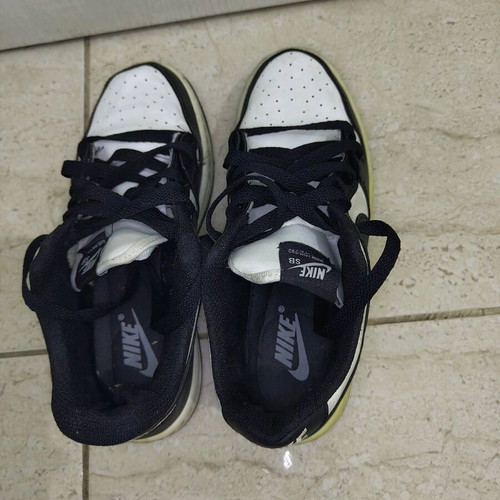 Nike Dunk Low size 39 like new, black
