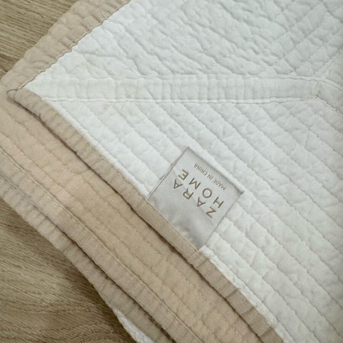 Zara Home blanket 260x260 white and beige new