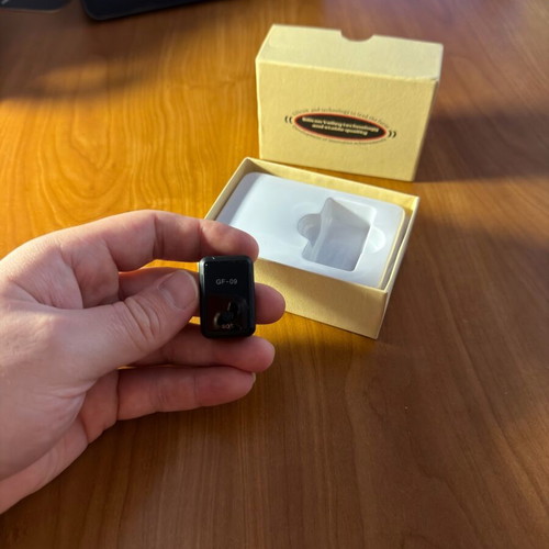 Car GPS tracker new with box and instructions