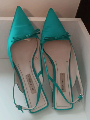 Ballerina shoes like new with golden detail, size 41, flat