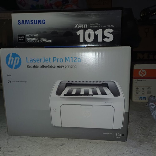 HP LaserJet Pro M12a laser εκτυπωτής καινούργιος με toner