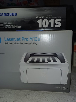 HP LaserJet Pro M12a laser εκτυπωτής καινούργιος με toner
