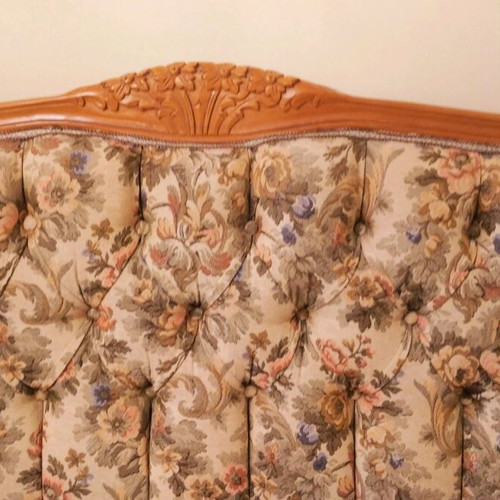 Sofa in very good condition, like new