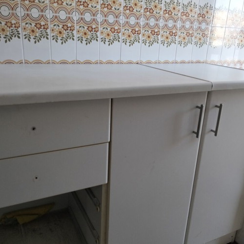Kitchen cabinets like new, white with countertop and 5 drawers