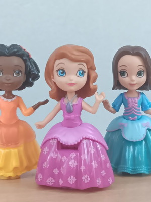 Disney Princess Sophia Mattel figures used, collectible