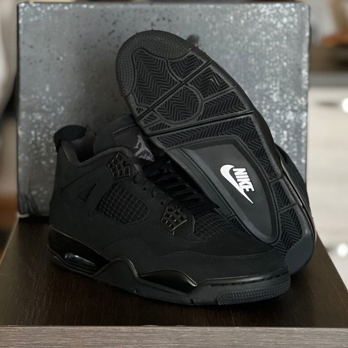 Air Jordan 4 Black Cat sneakers