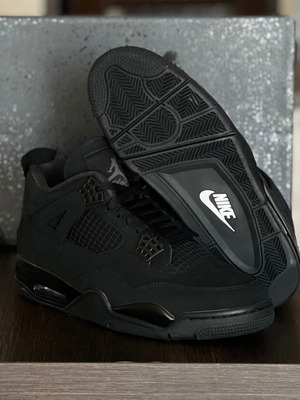 Air Jordan 4 Black Cat sneakers