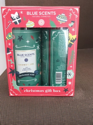 Shower Gel and Body Lotion Christmas Gift Box new