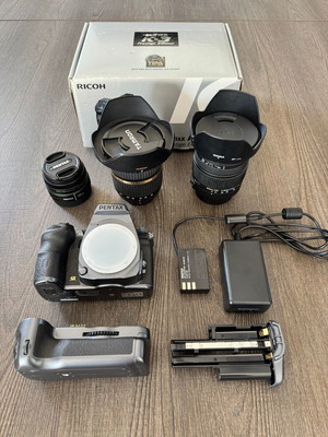 Pentax K-3 Prestige Edition camera like new with 3 lenses