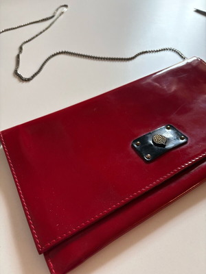 Thiros red shoulder bag like new