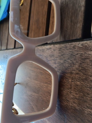 Sunglasses new beige with gold