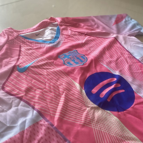 Nike Barcelona 24/25 Special Pink Jersey Medium New