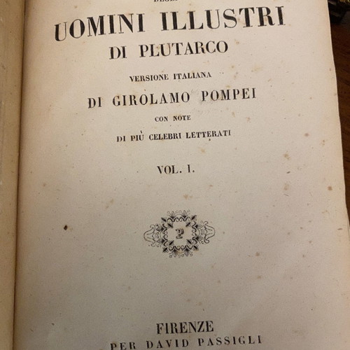 Plutarco Le vite degli uomini illustri 4 τόμοι μεταχειρισμένοι με δερματόδετη βιβλιοδεσία εποχής