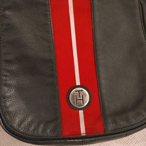 Tommy Hilfiger black leather crossbody bag like new vintage