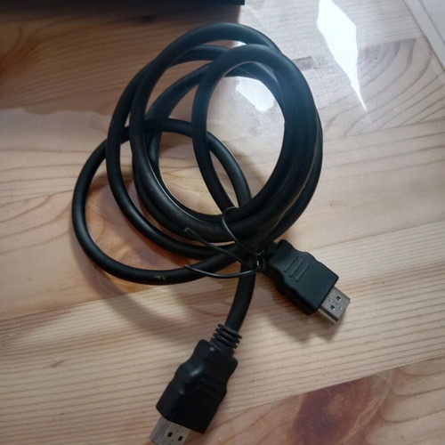 Xbox One 500GB used with one controller and GTA5