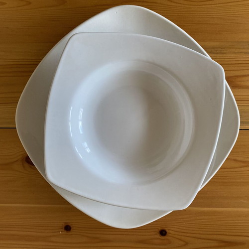 White porcelain set square 8 pieces new