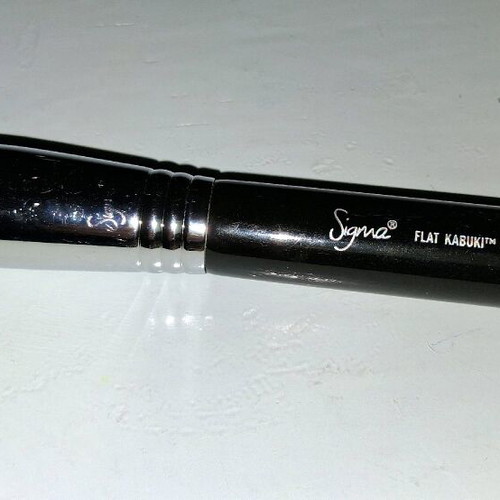 Sigma flat kabuki brush F80 new