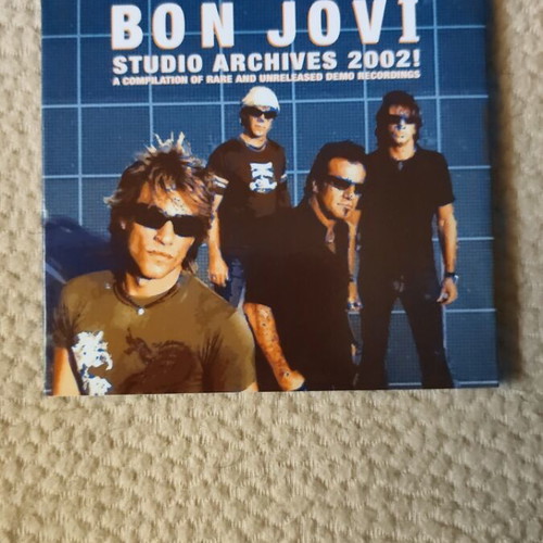Bon Jovi Studio Archives 2002 CD like new, rock