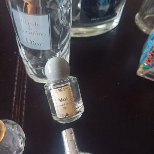 Empty perfume bottles and miniatures used, set of 13 pieces