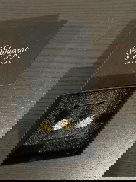 Πωλουνται σκουλαρικια Silvano Brizzi Milano σε χρωμα χρυσο
