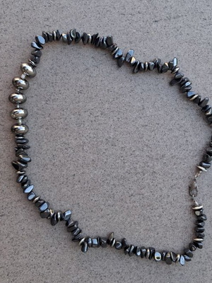Necklace with black hematite stones, faux bijoux