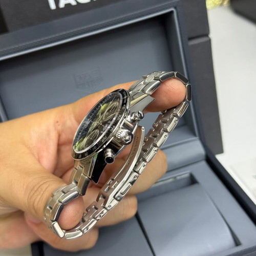 Tag Heuer Carrera Chronograph Automatic CV 2010 like new, silver