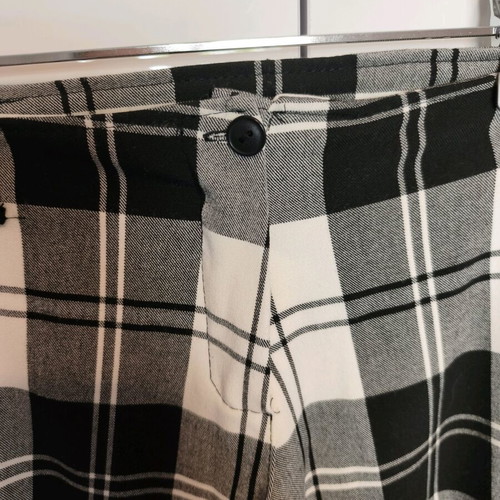 Women's spring checkered pants like new, black and white