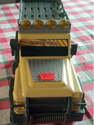 Dickie Toys Safari Jeep used, button not working