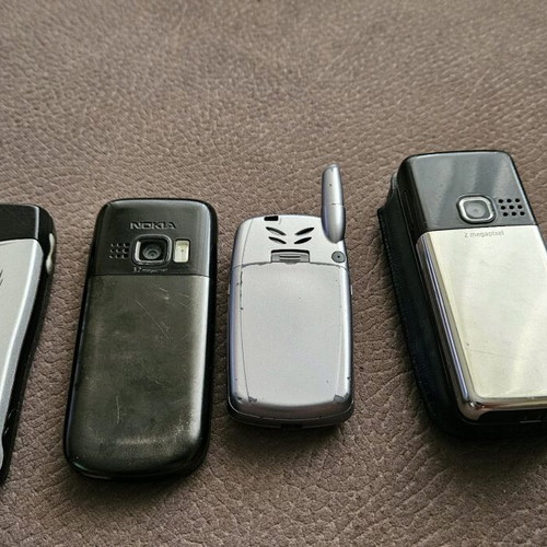 Phones Nokia 8210, Nokia 6303, Nokia 6300 and Panasonic G51 used