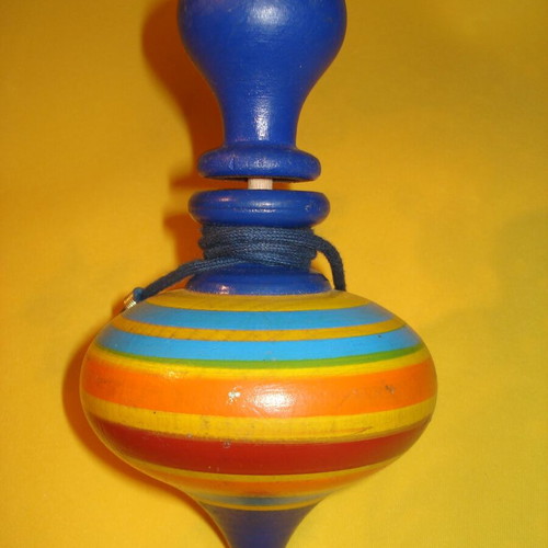 Wooden spinning top with string used 15.6cm-9cm