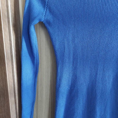 Cherry Koko midi rib dress used blue with turtleneck