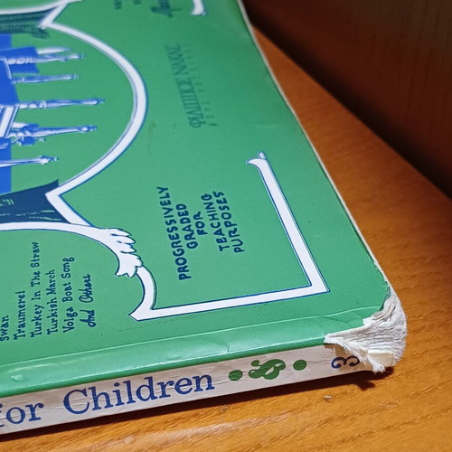 Piano Pieces for Children sheet music used, English edition