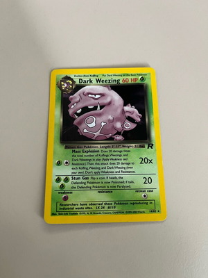 Dark Weezing 14/82 TR Unlimited Holofoil Rare like new