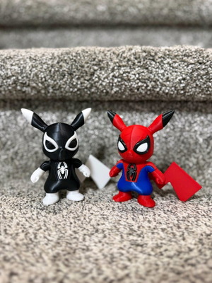 Φιγούρα Spiderman-Pikachu κατόπιν παραγγελίας, κόκκινο-μπλε χρώμα