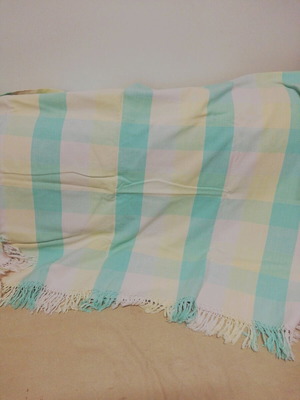 Cotton tablecloth like new 1.40x1.80