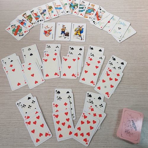 Mini playing cards deck like new