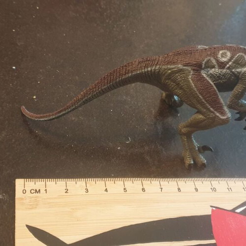 Velociraptor figure like new, dinosaur toy