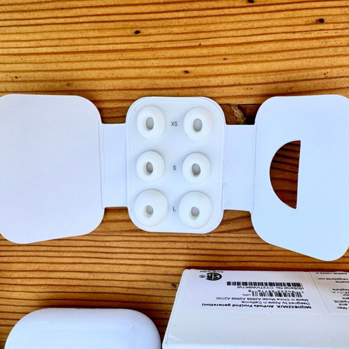 Apple AirPods Pro 2 with Lightning charging case