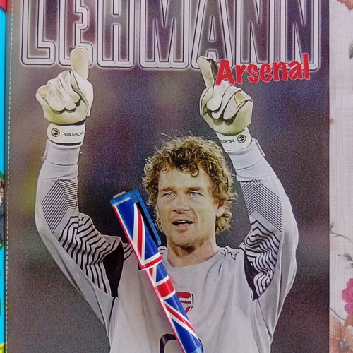 Match Football Magazine issue 9-15 May 2006 like new with Manchester United posters