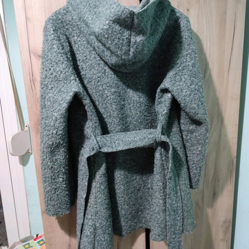 Bouclé coat used turquoise XXL