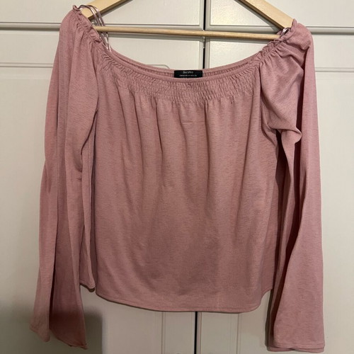 Bershka off-shoulder top like new, size M