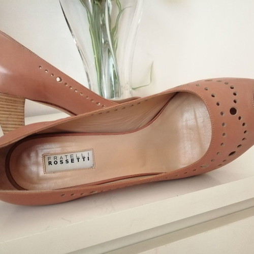 Fratelli Rossetti peep toe pumps used, beige size 38.5