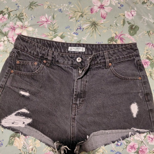 Pull & Bear Black Denim Shorts like new, size 38-40