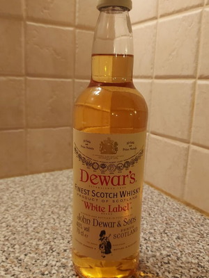 Collectible Dewar's White Label whisky 700ml 40% sealed