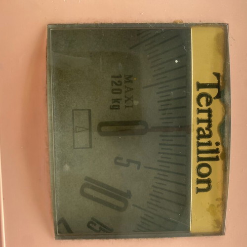 Vintage scale used