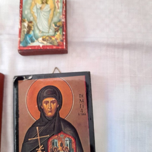 Religious icons used, set of 4 with saints