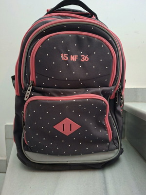 School trolley bag like new 15 no 36