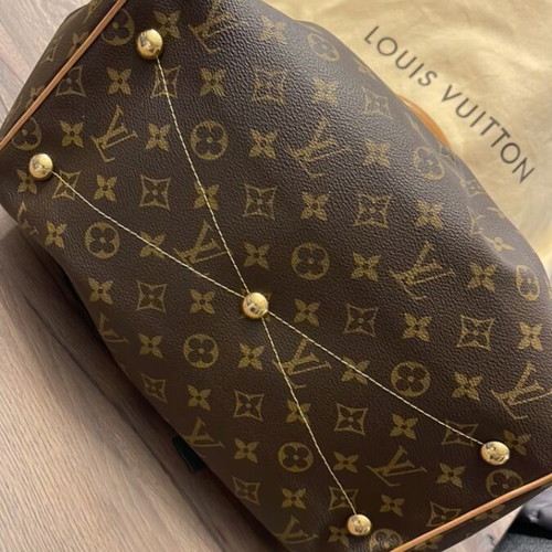 Louis Vuitton Tivoli GM handbag like new, brown, large size